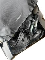 BALENCIAGA TRACKS BLACK, Kleding | Heren, Schoenen, Zwart, Ophalen of Verzenden, Sneakers of Gympen, Zo goed als nieuw