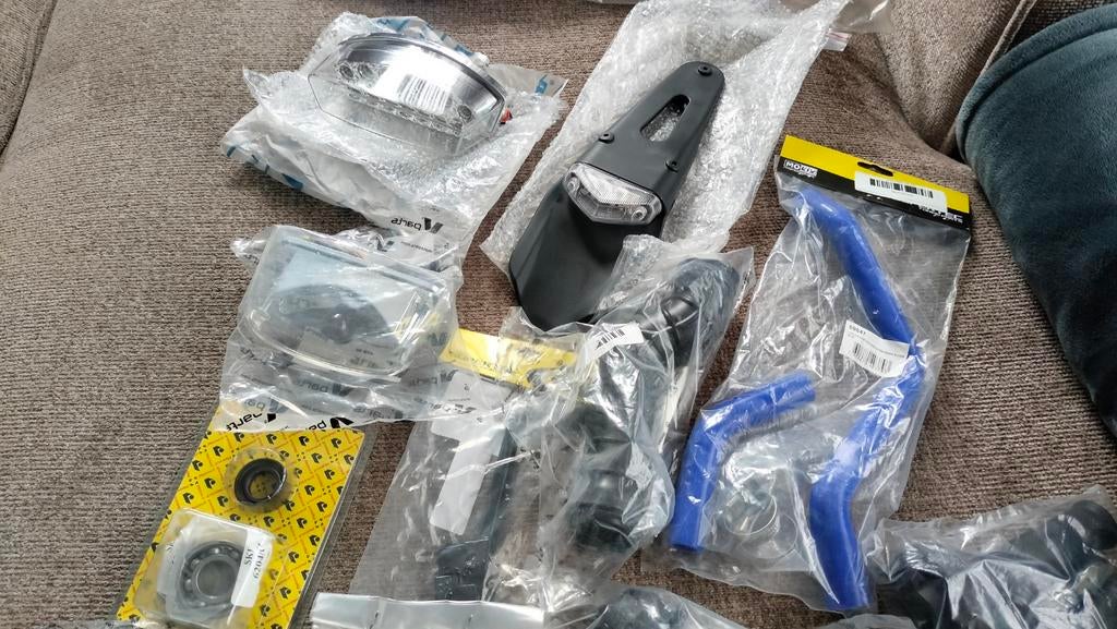 Diverse Derbi onderdelen - Nieuw, Ophalen of Verzenden, Gebruikt, Overige typen, Derbi