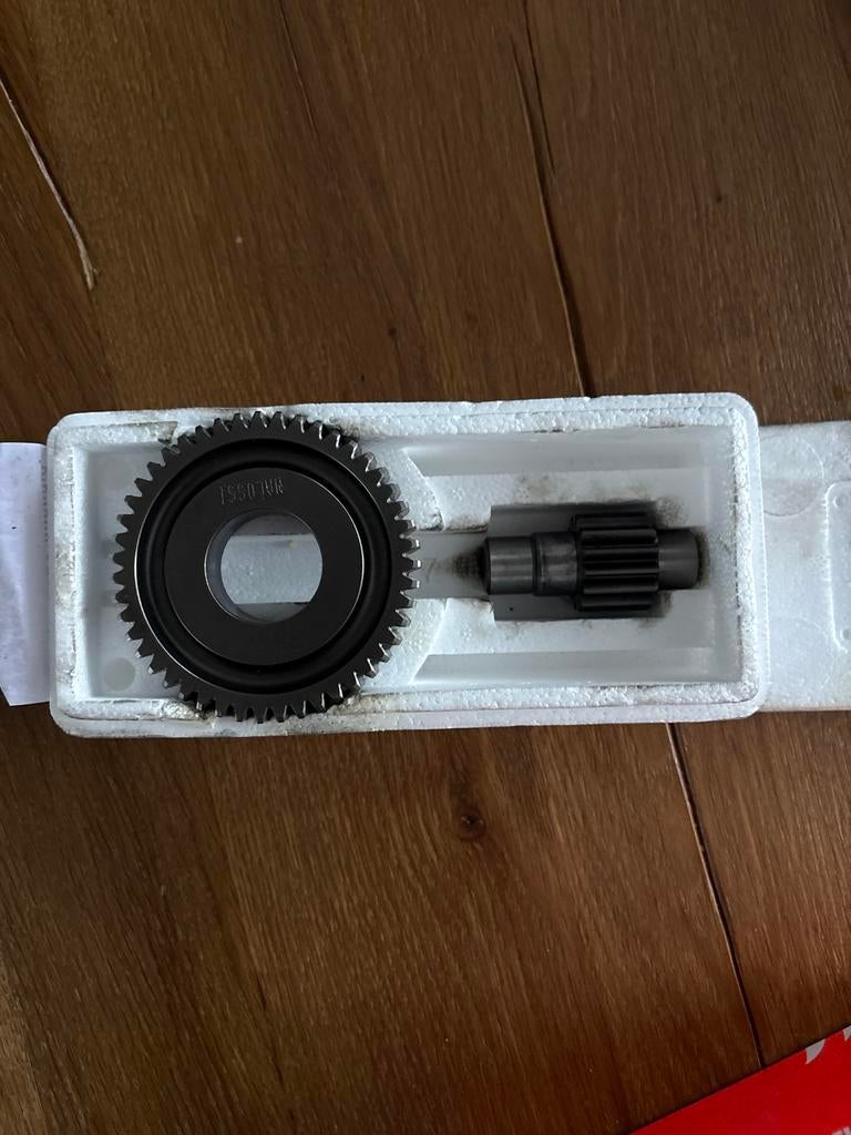 Malossi secundaire vertanding helemaal nieuw, Fietsen en Brommers, Brommeronderdelen | Scooters, Ophalen, Nieuw, Overige typen