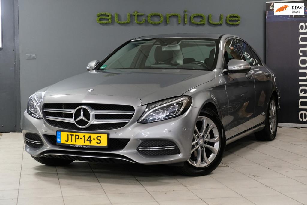 Mercedes-Benz C-klasse 180 Avantgarde - Automaat - Volledig, Automaat, Leder en Stof, 1595 cc, Bedrijf