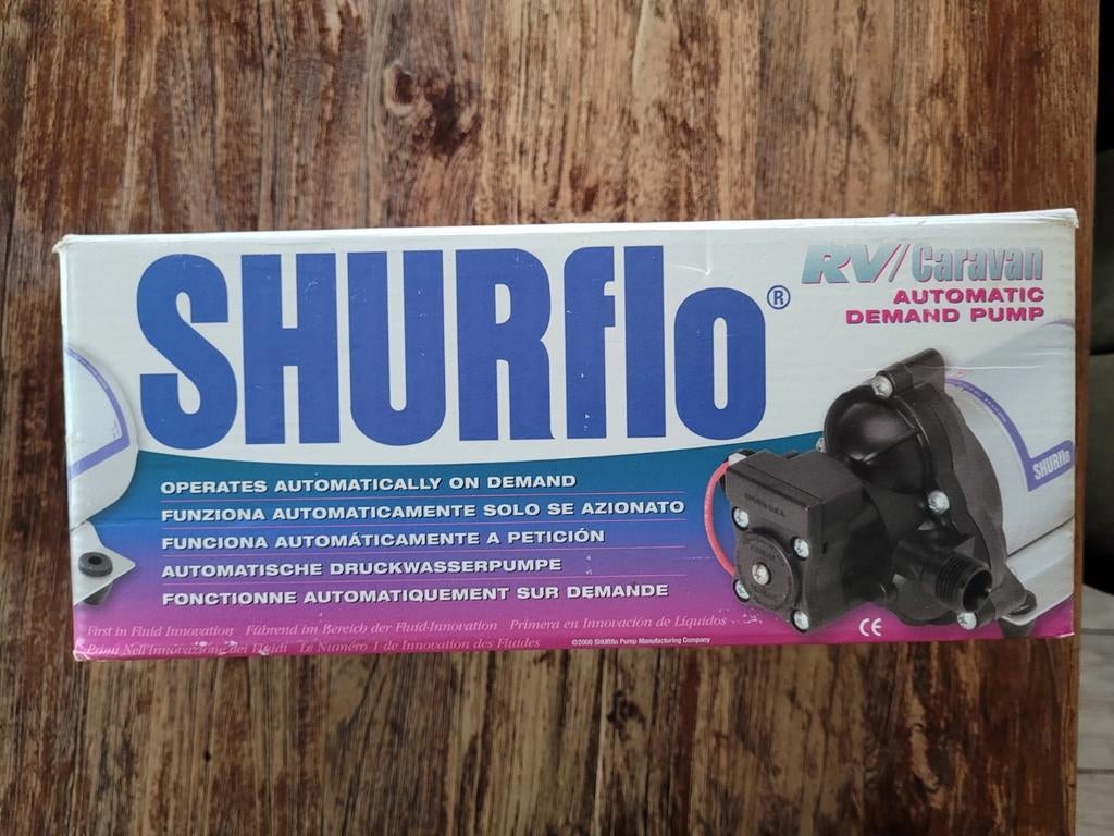 Shurflo waterpomp 12V 2,8 Bar 10,6L/min, Ophalen of Verzenden