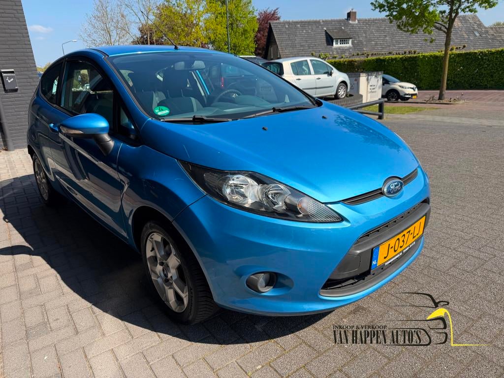 Ford Fiesta 1.25 Trend / 69517 KM, Auto's, Ford, Voorwielaandrijving, Euro 5, 4 cilinders, Metallic lak