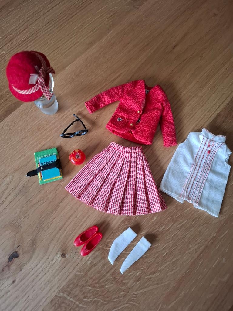 MATTEL VINTAGE BARBIE Skipper habits Skating Fun Mattel 1964 outfit