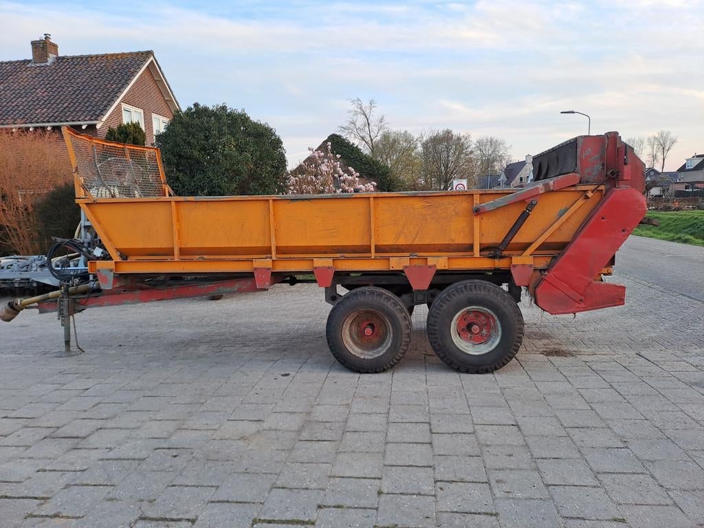 Miedema MT 70 mestrooier mestverspreider, Ophalen, Gewasbescherming en Bemesting, -, -