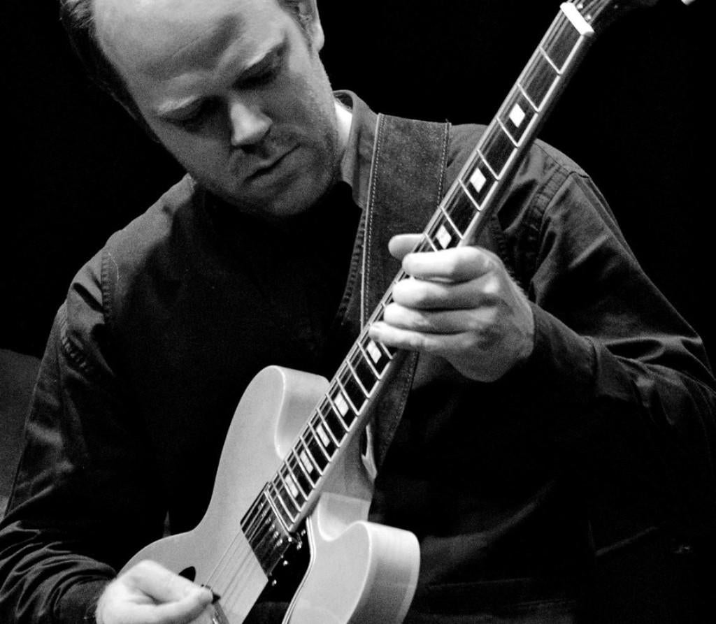 Blues Gitaar Les / Blues Piano Les, Ophalen, Les of Cursus, Zo goed als nieuw, Blues