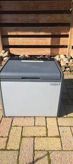 Camping koelbox, Caravans en Kamperen, Ophalen of Verzenden, Zo goed als nieuw, Elektrisch