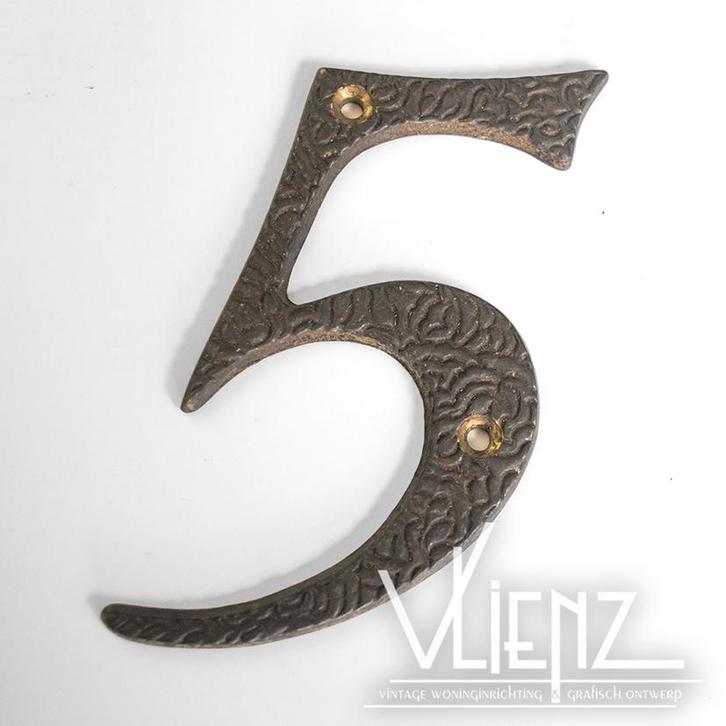 Vintage, retro huisnummer 5, nummer vijf messing of koper, Huis en Inrichting, Woonaccessoires | Overige, Gebruikt, Ophalen of Verzenden