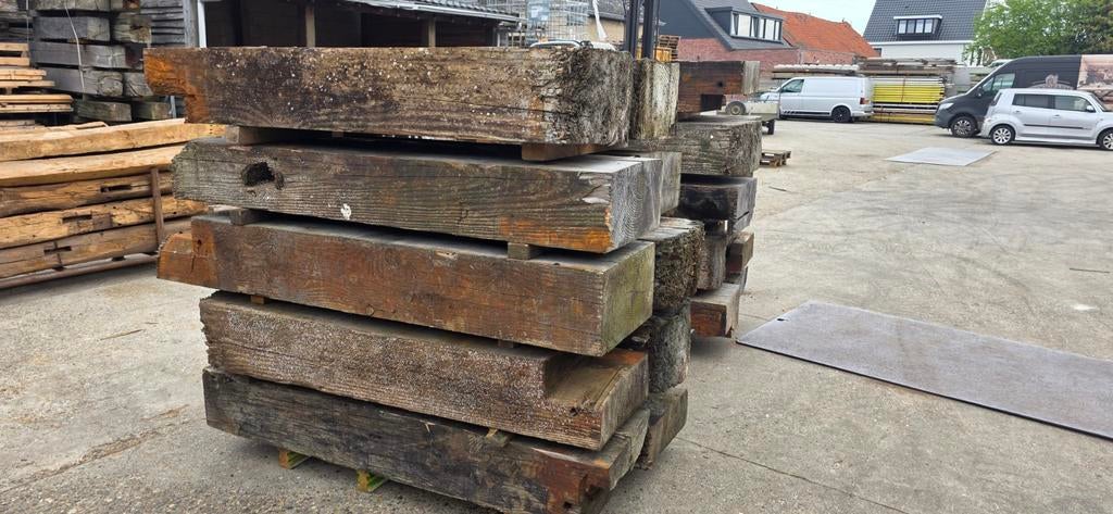 Douglas blokken uit weg- en waterbouw, Doe-het-zelf en Verbouw, Hout en Planken, Gebruikt, Balk, Overige houtsoorten, 300 cm of meer