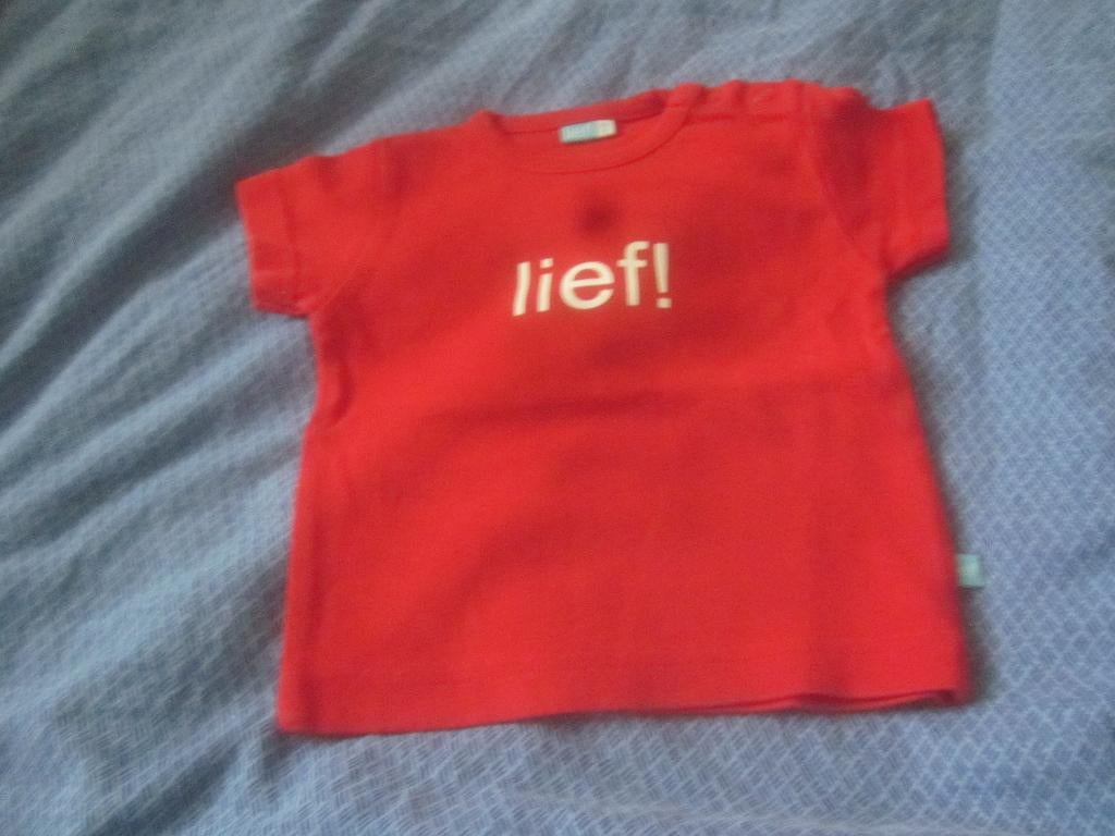 Nieuw knalrood/wit shirtje lief! Lief! Lifestyle maat 62, Kinderen en Baby's, Babykleding | Maat 62, Jongetje of Meisje, Nieuw