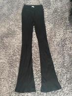 Zwarte geribbelde flared broek - America Today, Ophalen of Verzenden, Gebruikt, Meisje, Broek