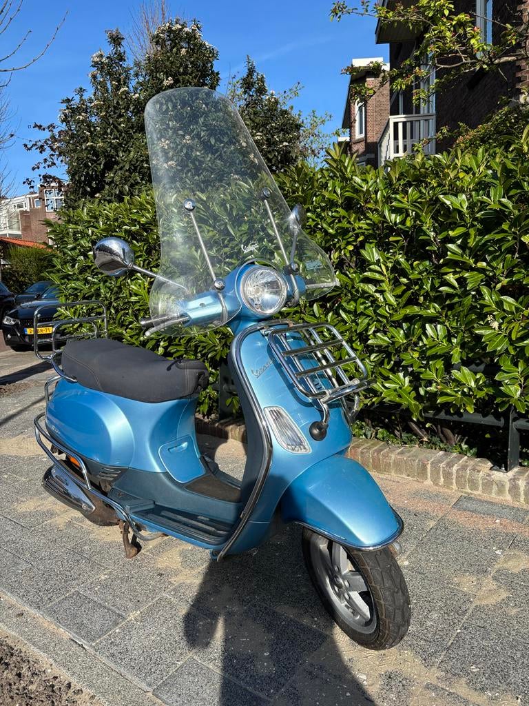 Vespa LX50 uit 2008 4 takt, Fietsen en Brommers, Scooters | Vespa, Ophalen, Gebruikt, Maximaal 45 km/u, Benzine