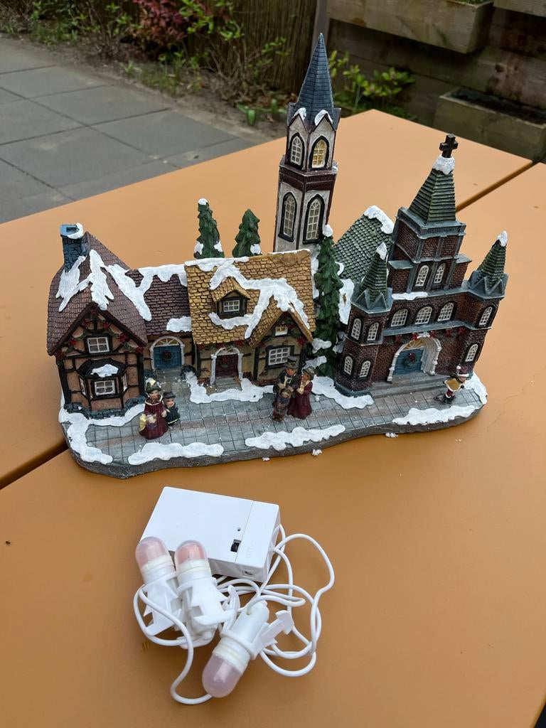Intratuin kerstdorp met verlichting, Diversen, Ophalen of Verzenden, Zo goed als nieuw