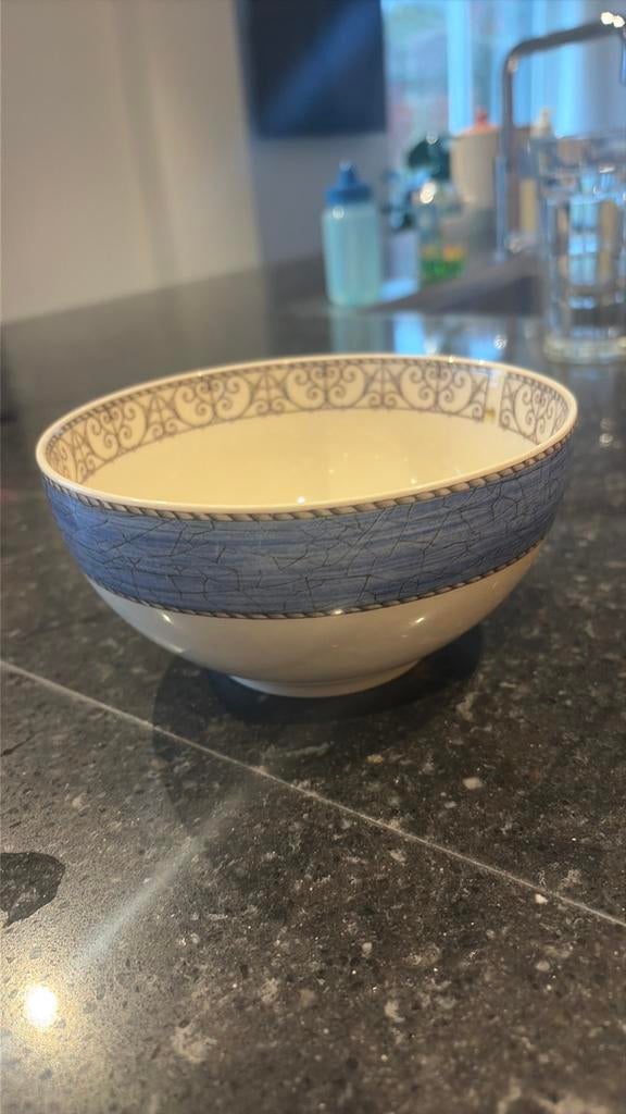 GEVRAAGD Sarah’s Garden, Ophalen of Verzenden, Zo goed als nieuw, Overige stijlen, Kop(pen) en/of Schotel(s)