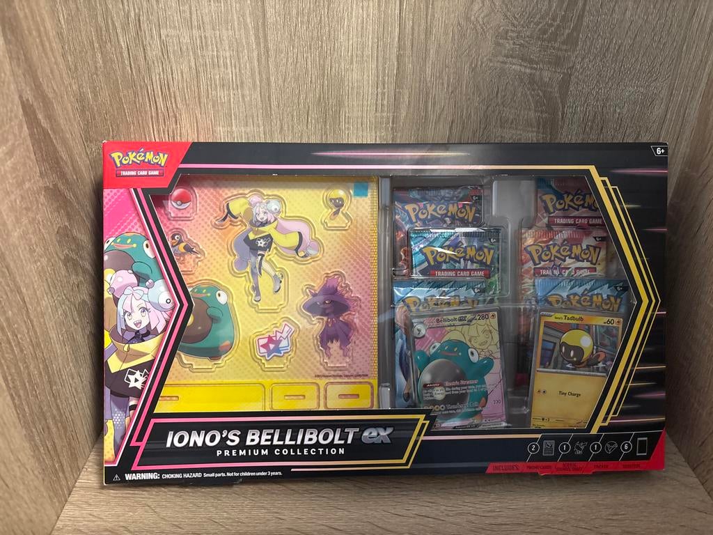 Iono's Bellibolt ex Premium Collection Pokémon TCG Box, Ophalen of Verzenden, Nieuw, Overige typen