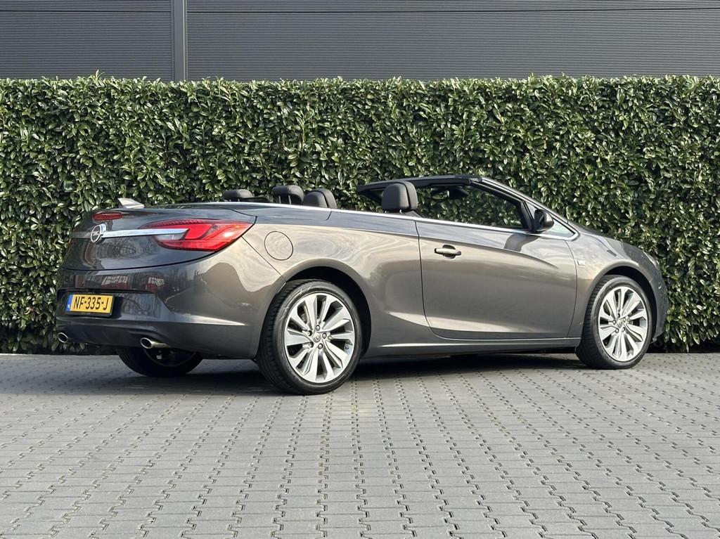 Opel Cascada 1.6 Turbo Innovation, LEDER, NAVI, CAMERA, CRUI, Auto's, Opel, Voorwielaandrijving, Bluetooth, 15 km/l, Gebruikt