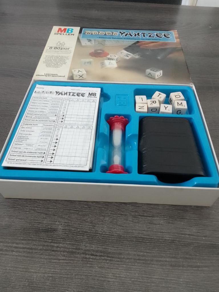 Woord Yahtzee MB Spellen, Drie of vier spelers, Ophalen, Gebruikt, MB Spellen