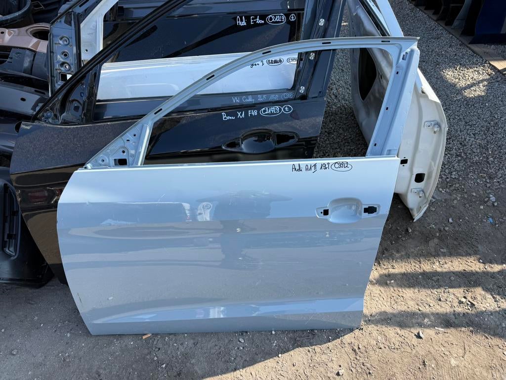 Audi a1 82A Portier deur links voor 2018+, Ophalen of Verzenden