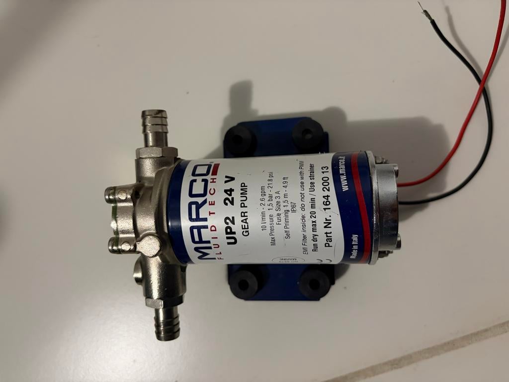 Marco Fluid Tech UP2 24V Gear Pomp voor Olie/Brandstof, Ophalen of Verzenden, Gebruikt, Motor en Techniek