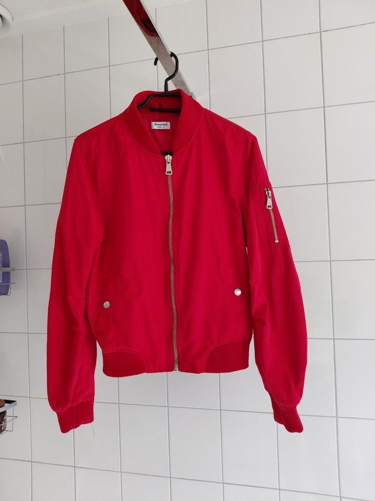 Rode bomberjack tussenjas dames 40, Maat 38/40 (M), Banarassi, Ophalen of Verzenden, Zo goed als nieuw