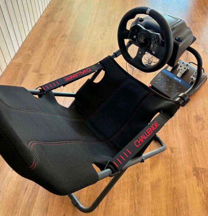 logitech G920 voor xbox / pc  met Playseat Challenge actifit, Ophalen, Zo goed als nieuw, Stuurtje of Sportattribuut, Xbox Series S