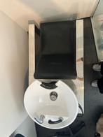 Kappersstoel en wastafel voor kappers., Ophalen