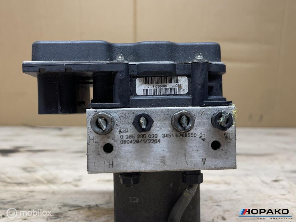 ABS pomp BMW 5 serie E60 E61 | 3451677573001, Auto-onderdelen, Remmen en Aandrijving, Gebruikt, Einsteinlaan 5 rijswijk, Bmw, Ophalen of Verzenden