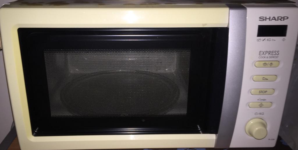 Sharp magnetron, Witgoed en Apparatuur, Magnetrons, Ophalen, Gebruikt, Magnetron, Draaiplateau