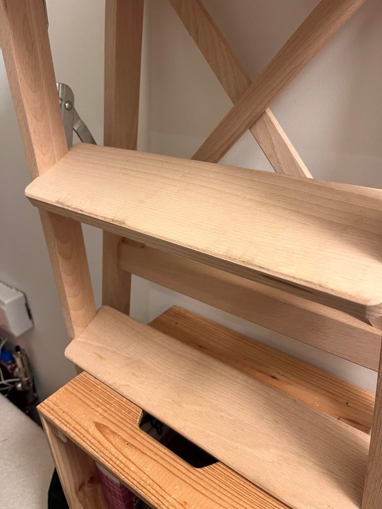 IKEA houten krukje - Zo goed als nieuw, Ophalen, Zo goed als nieuw, Hout