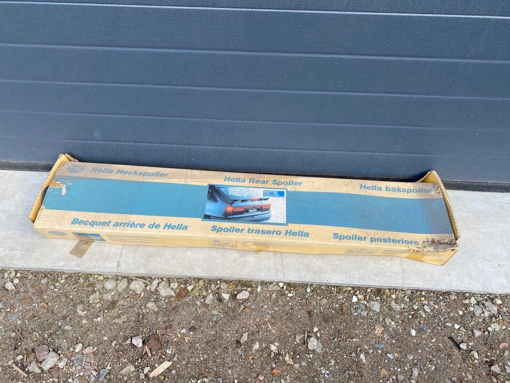 Opel kadett E  hatchback achterklep spoiler Hella nieuw!, Achterklep, Voor, Opel, Nieuw