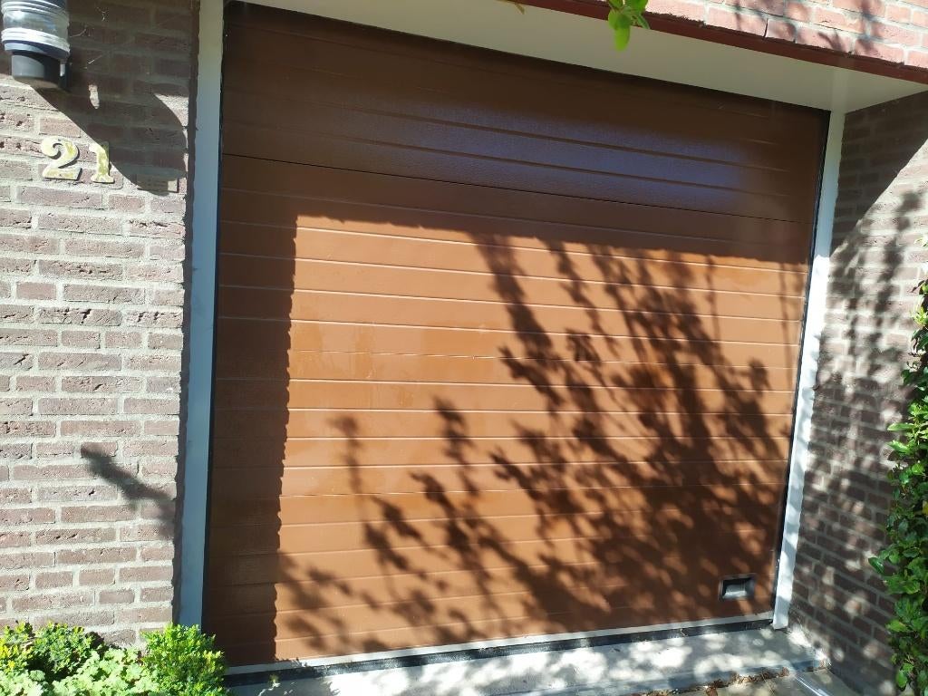Elektrische garagedeur met afstandsbediening, Ophalen, Gebruikt, Garagedeur, 120 cm of meer