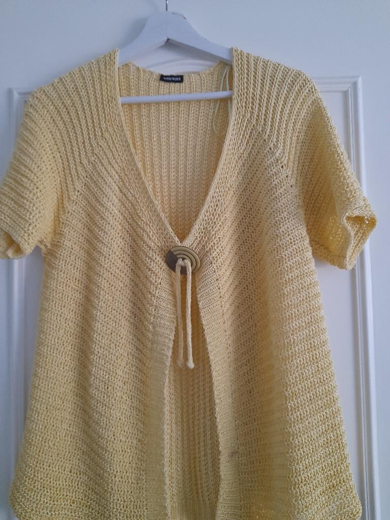 GERRY WEBER VEST, Geel, Maat 42/44 (L), Ophalen of Verzenden, Zo goed als nieuw