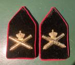 Orginele fluwelen Kraagspiegels artillerie, Verzamelen, Ophalen of Verzenden, Landmacht, Nederland, Embleem of Badge