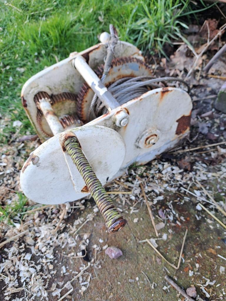 Kabellier met verhaalkop, Watersport en Boten, Bootonderdelen, Gebruikt, Tuigage en Masten, Zeilboot of Motorboot, Ophalen