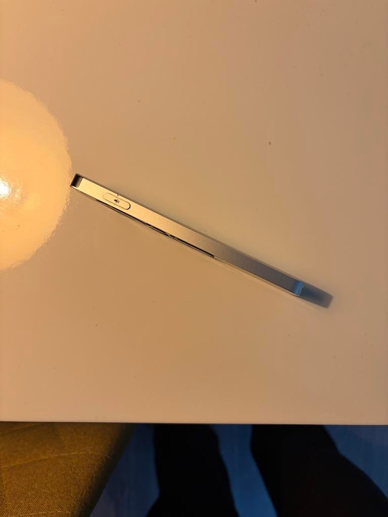 Apple siri remote, Ophalen of Verzenden, Zo goed als nieuw, Origineel, Mediaspeler