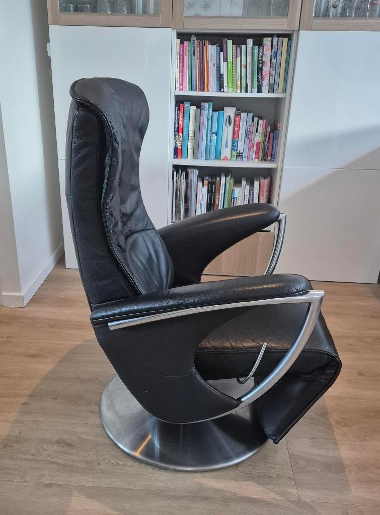 Relax Fauteuil - leer - zwart - draaibaar - handbediend, Huis en Inrichting, Ophalen, Zo goed als nieuw, Leer, 50 tot 75 cm