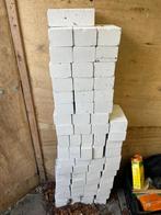 Stenen 67 stuks - GRATIS - kalkzandsteen, Ophalen, Zo goed als nieuw, Bakstenen