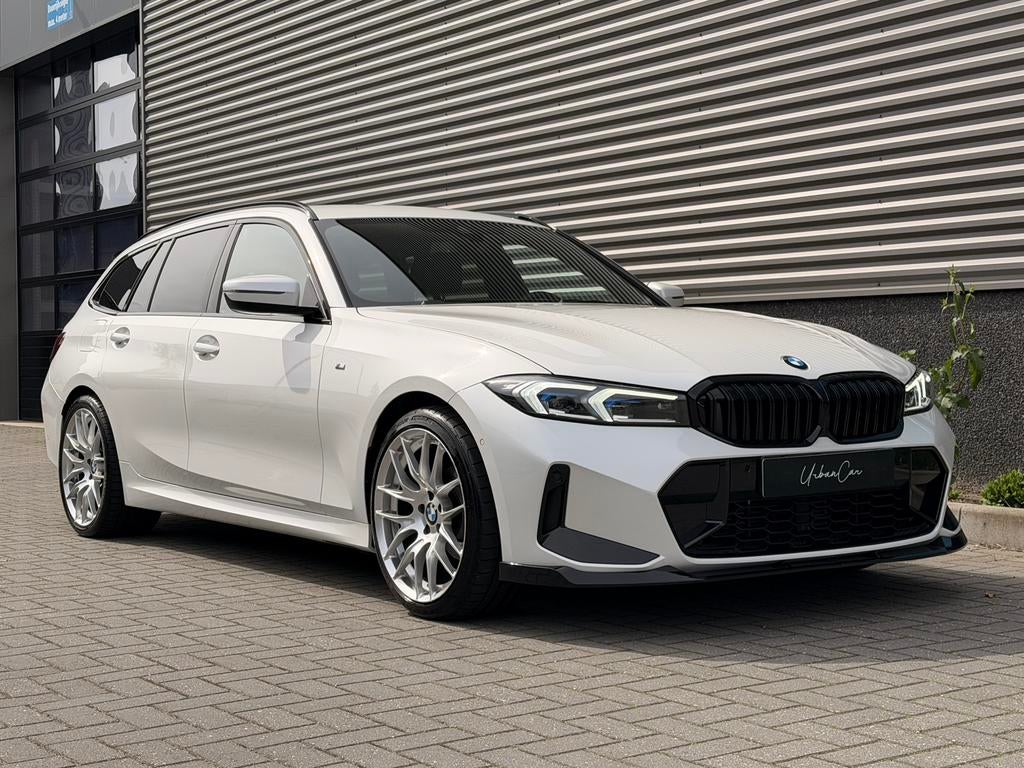 BMW 3-Serie 318i 156PK/CUSTOM/M-SPORT/UNIEK/PERFECTE STAAT/N, 1998 cc, 15 km/l, Wit, Dealer onderhouden