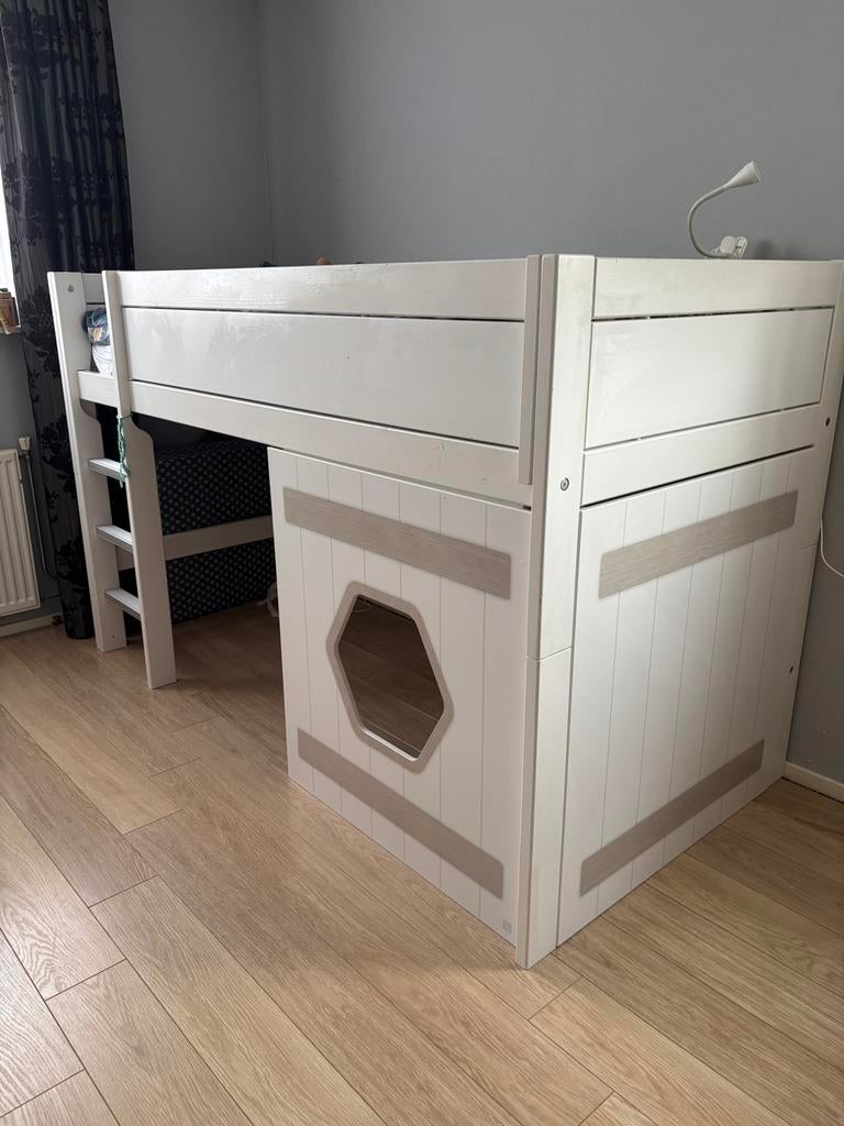 Onderstel Lifetime bed met hutpanelen, Ophalen, 85 tot 100 cm, Gebruikt, Hoogslaper of Stapelbed