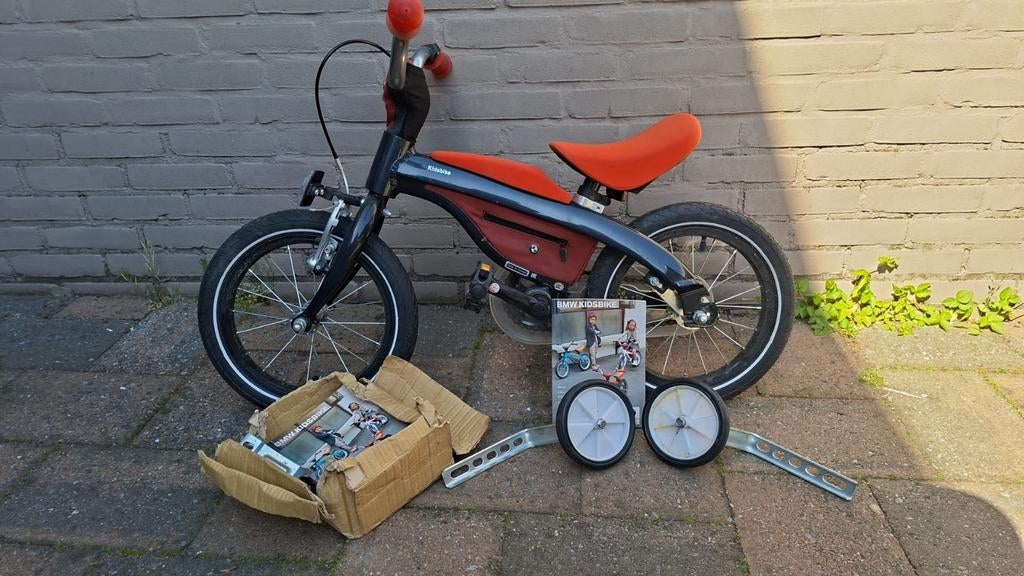 BMW Kidsbike 14 inch kinderfiets met zijwieltjes, Ophalen, Zijwieltjes, BMW, Minder dan 16 inch