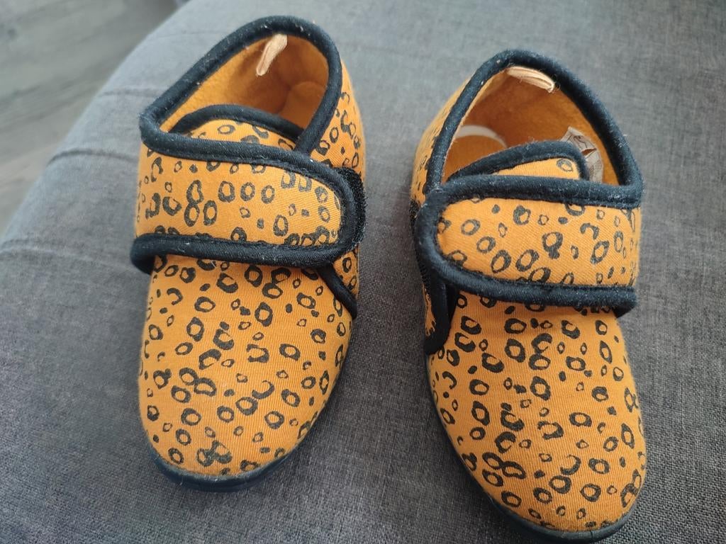 Sloffen maat 26/27 van de Hema, nieuw, Ophalen of Verzenden, Nieuw, Jongetje of Meisje, Slofjes