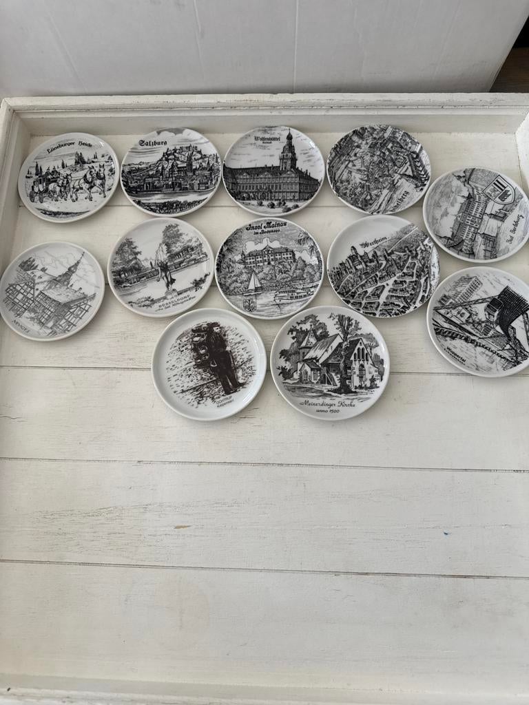 Set van 12 vintage decoratieve wandborden, Antiek en Kunst, Ophalen of Verzenden