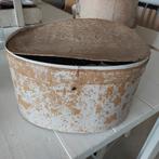 Oude Brocante hoedendoos, Ophalen of Verzenden