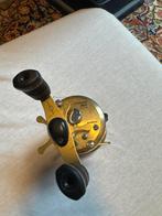 Shimano Catala 301 reel, Ophalen of Verzenden, Gebruikt, Molen