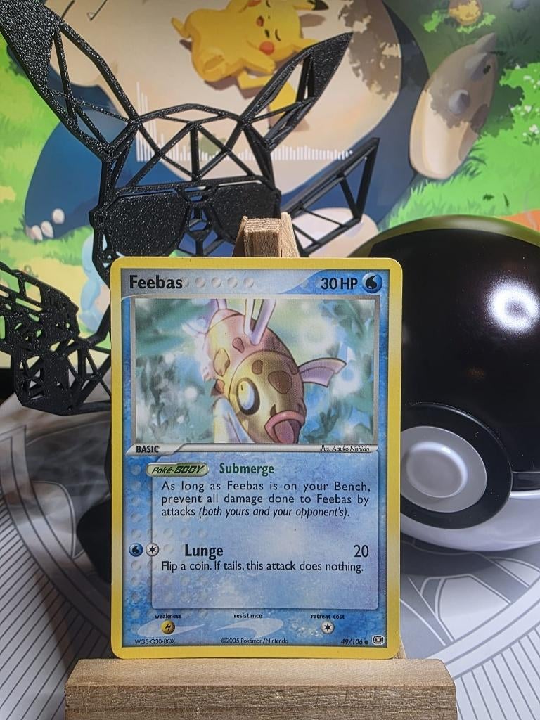 Feebas 49/106 Pokemon Emerald, Ophalen of Verzenden, Zo goed als nieuw, Losse kaart