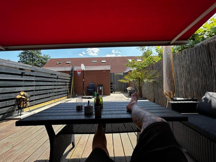 Groot elektrisch knikarm zonnescherm 4,5 meter breed, Tuin en Terras, Zonneschermen, Ophalen