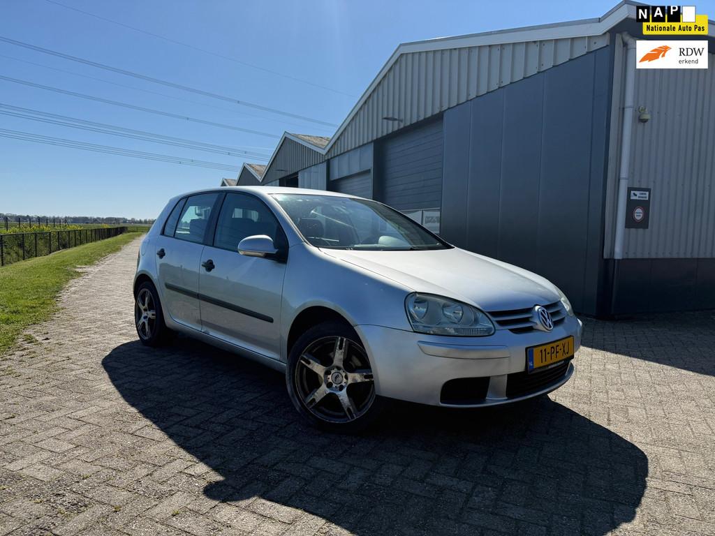 Volkswagen Golf 1.4 Trendline, Auto's, Voorwielaandrijving, Gebruikt, 4 cilinders, 610 kg