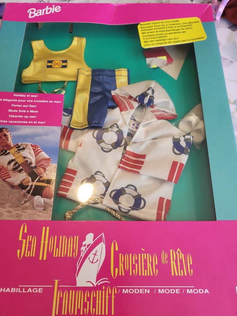 Barbie mattel ken sea holyday, Verzamelen, Poppen, Ophalen of Verzenden, Nieuw, Fashion Doll