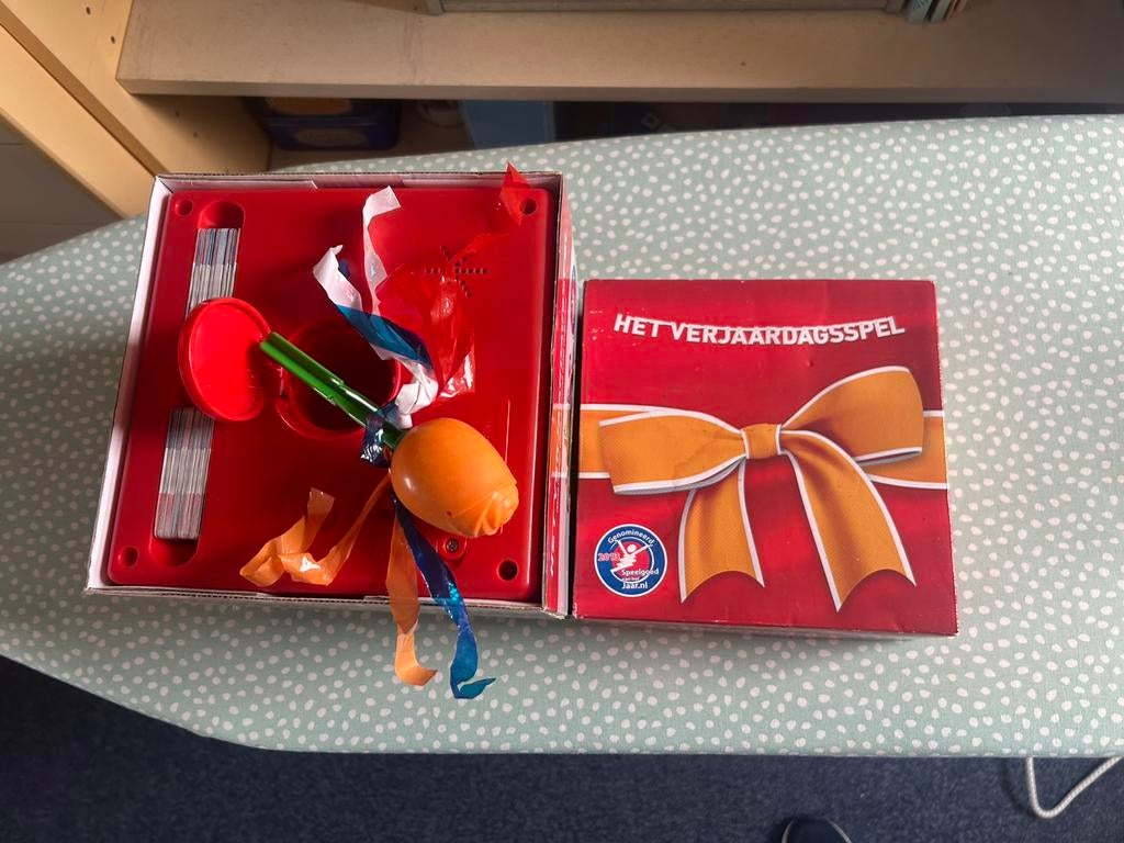 Ik hou van Holland verjaardagsspel tulp die er uit springt., Hobby en Vrije tijd, Ophalen of Verzenden