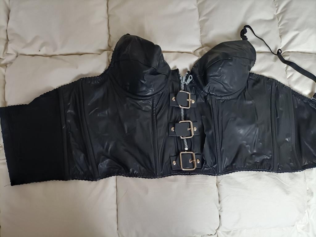 Zwarte polyester bustier, maat L-95, beschadigd, Ophalen of Verzenden
