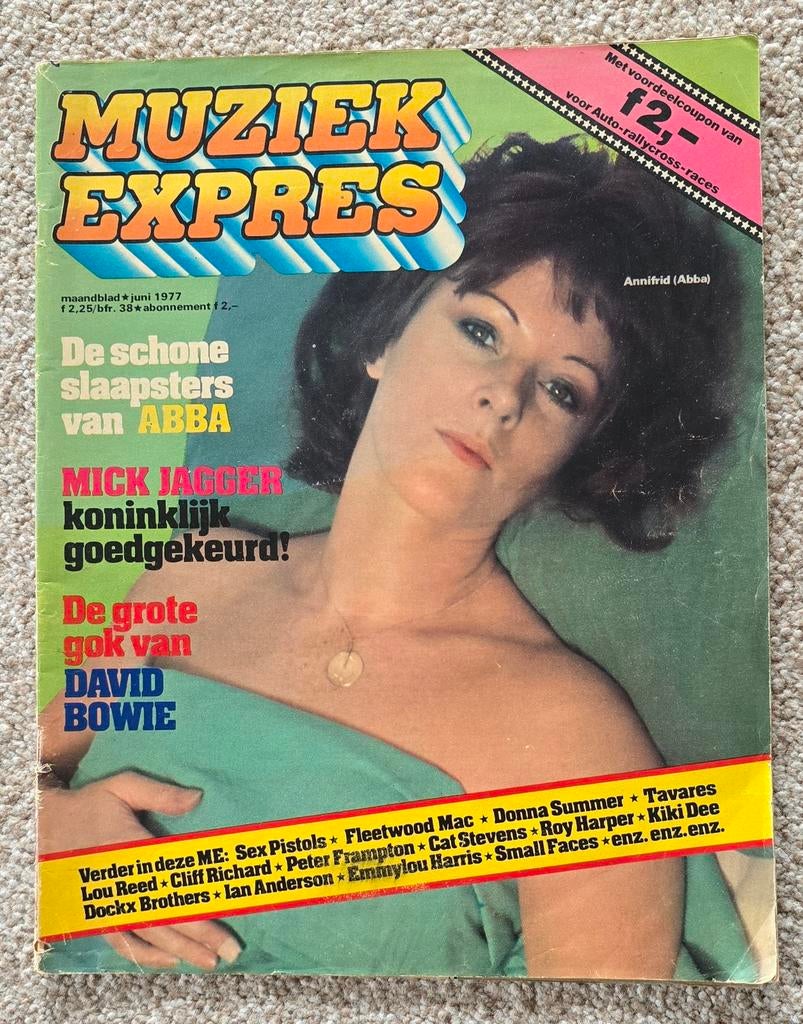Muziek Express, 1977: Frida (ABBA), Ophalen of Verzenden, 1960 tot 1980, Tijdschrift